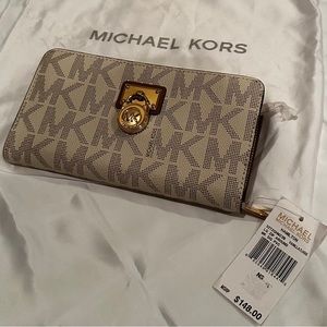 Michel Kors Wallet